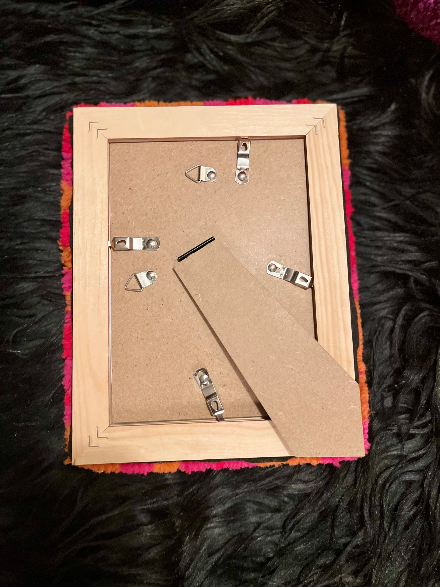 Fuchsia/Red/Carrot Fuzz Frame