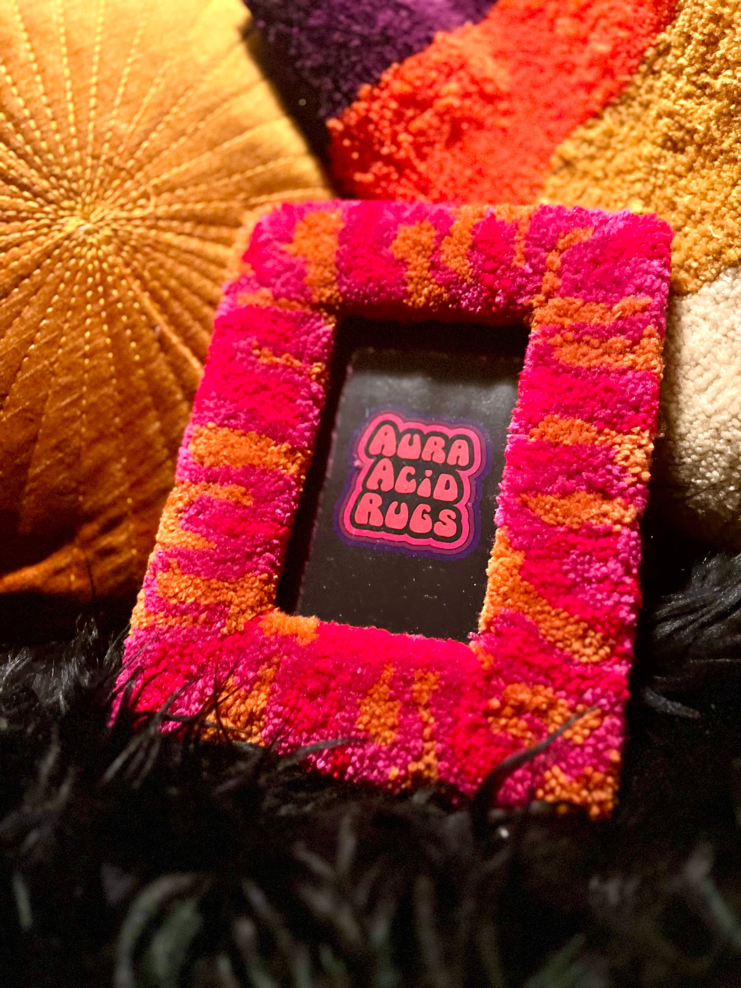 Fuchsia/Red/Carrot Fuzz Frame